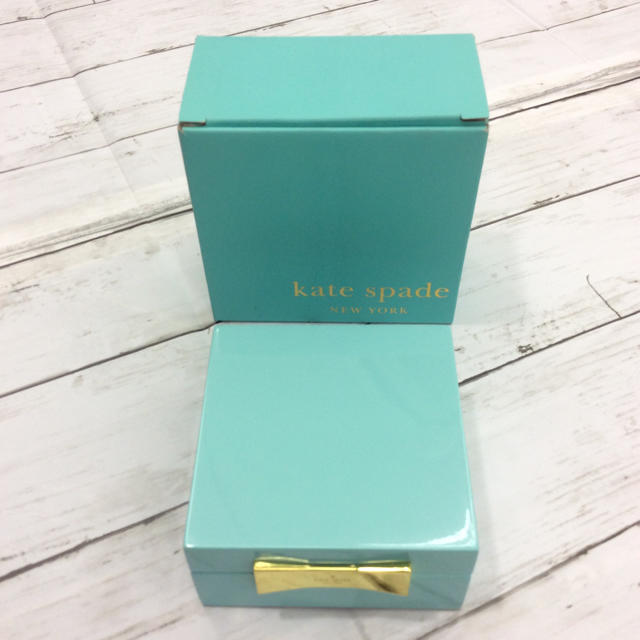 kate spade new york(ケイトスペードニューヨーク)のkete spade ジュエリーボックス 44C012 インテリア/住まい/日用品のインテリア小物(小物入れ)の商品写真