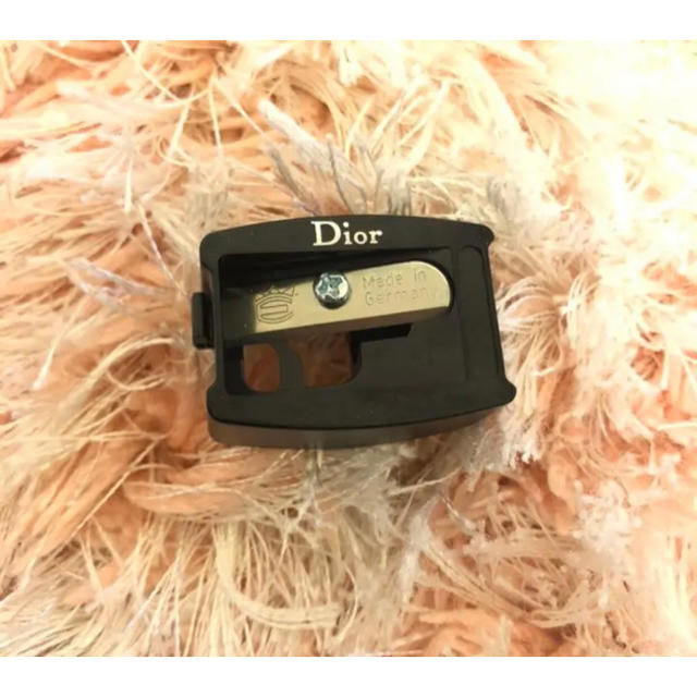 Dior(ディオール)のDiorクレヨンアイライナーウォタープルーフ コスメ/美容のベースメイク/化粧品(アイライナー)の商品写真