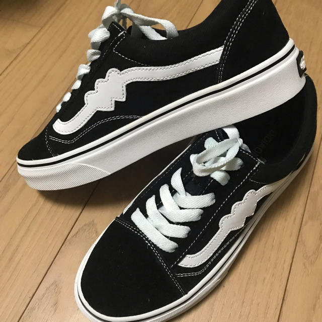 VANS(ヴァンズ)のスニーカー レディースの靴/シューズ(スニーカー)の商品写真