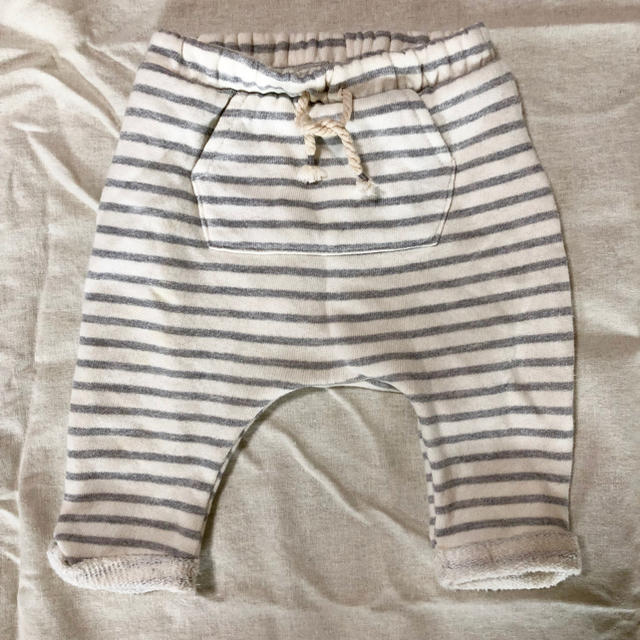 ZARA KIDS(ザラキッズ)のZARAbaby ボーダーパンツ キッズ/ベビー/マタニティのベビー服(~85cm)(パンツ)の商品写真