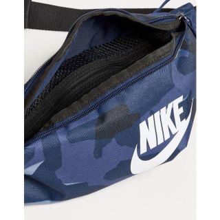 ナイキ(NIKE)の送料込み Nike(ナイキ) ポシェット ボディバッグ 肩掛け 迷彩(ウエストポーチ)