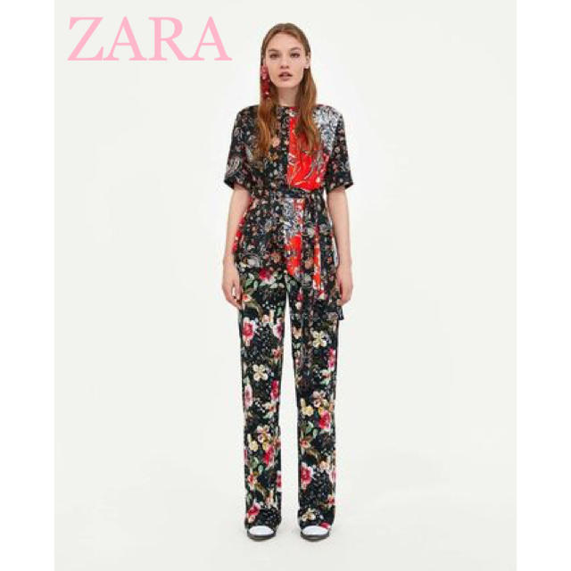 ZARA(ザラ)のsale!新品タグ付☆ZARAザラ☆ペイズリーフラワー柄パッチワークトップス レディースのトップス(チュニック)の商品写真