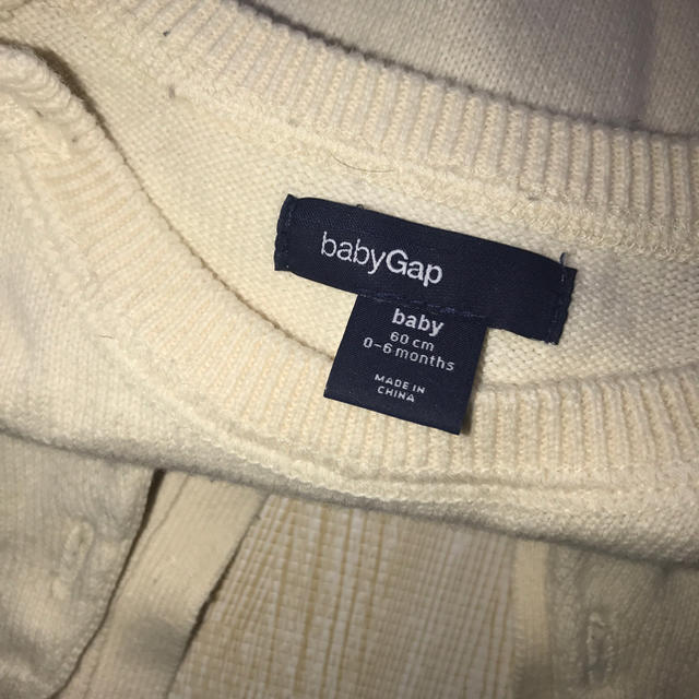 babyGAP(ベビーギャップ)のGAP ベビー 60㎝  ニットロンパース 美品 キッズ/ベビー/マタニティのベビー服(~85cm)(ロンパース)の商品写真