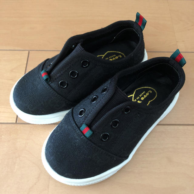 Gucci(グッチ)のGUCCI風 韓国キッズシューズ キッズ/ベビー/マタニティのベビー靴/シューズ(~14cm)(スニーカー)の商品写真