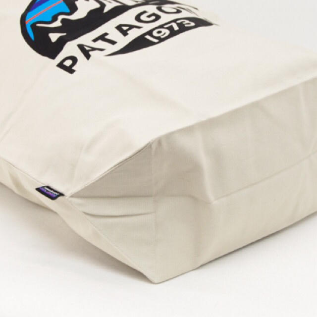 patagonia(パタゴニア)の最新2018 パタゴニア トートバッグ 新品未使用品 メンズのバッグ(トートバッグ)の商品写真