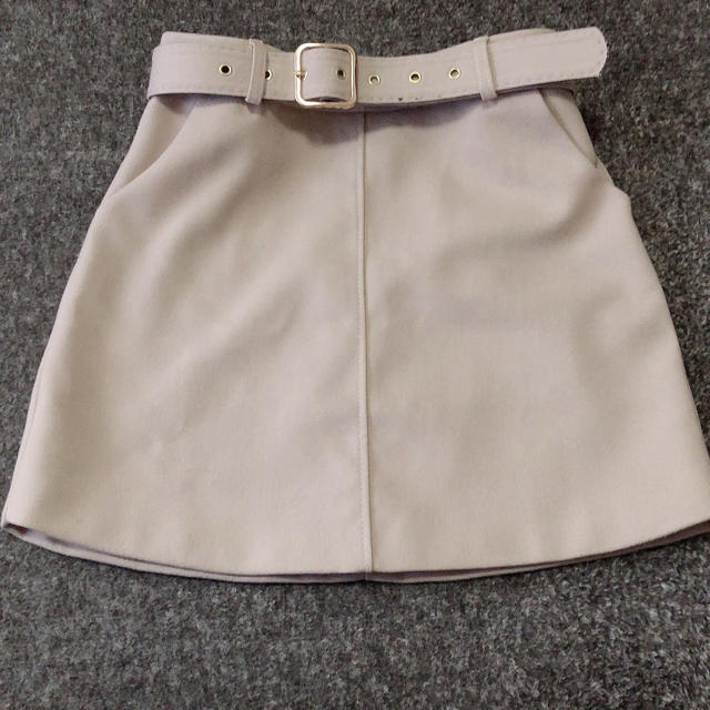 GRL(グレイル)のBBさま専用 ベルト付き 台形 ミニスカート レディースのスカート(ミニスカート)の商品写真