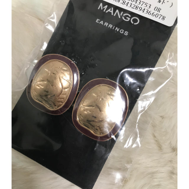 MANGO(マンゴ)の未使用 マンゴー ピアス レディースのアクセサリー(ピアス)の商品写真