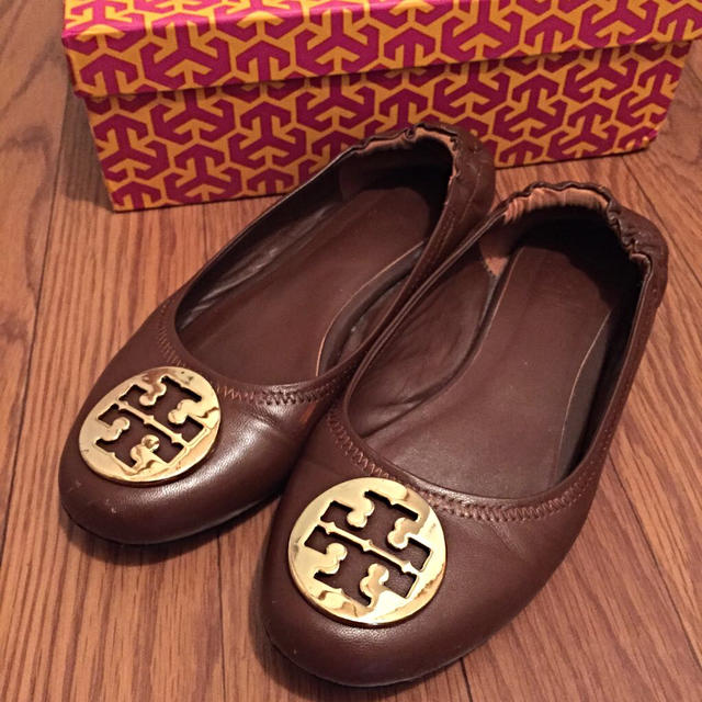 Tory Burch(トリーバーチ)の値下げTORYBURCH バレーシューズ レディースの靴/シューズ(ローファー/革靴)の商品写真