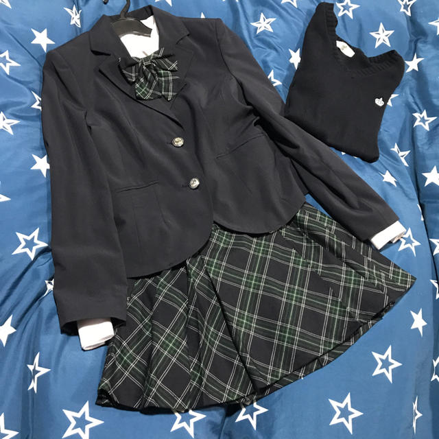 値下げ！！美品✩小学校卒業式用✩JK風セット 4900円⇒3900円 キッズ/ベビー/マタニティのキッズ服女の子用(90cm~)(ドレス/フォーマル)の商品写真