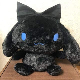 シナモロール(ぬいぐるみ ・ ブラック/黒色系)のフリマ シナモロール(ぬいぐるみ ・ ブラック/黒色系)のフリマ