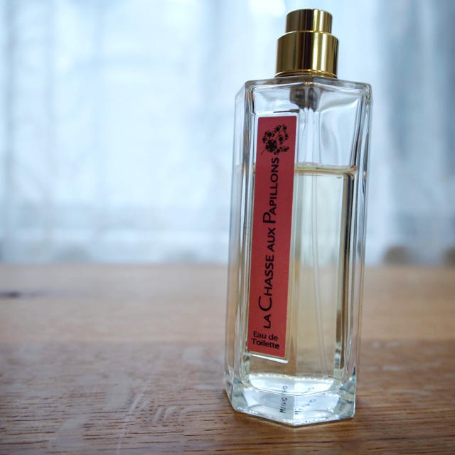 L'Artisan Parfumeur(ラルチザンパフューム)のラルチザン❤️シャッセオパピヨン コスメ/美容の香水(香水(女性用))の商品写真