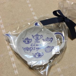 アフタヌーンティー(AfternoonTea)のティーポット型ミニプレート(食器)