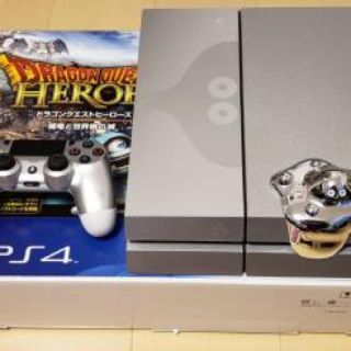 プレイステーション4(PlayStation4)の美品！PS4 メタルスライムエディション 本体(家庭用ゲーム機本体)