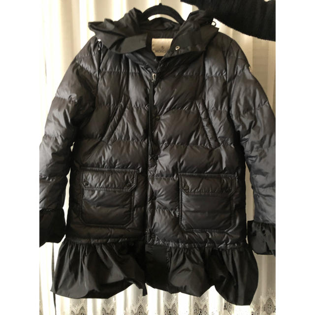 レディース月末限定値下げ 激レア モンクレール  moncler  セリ SERI