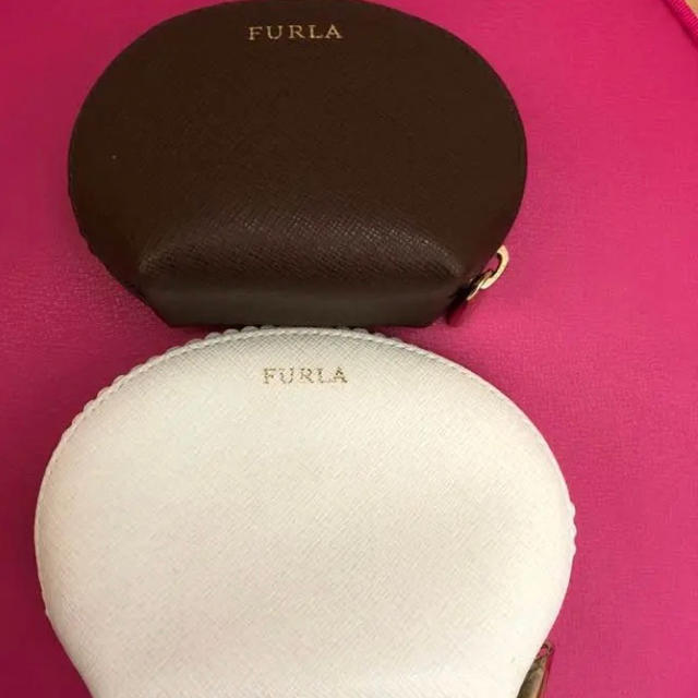 Furla(フルラ)の蓮様専用FURLAポーチ茶色 レディースのファッション小物(ポーチ)の商品写真