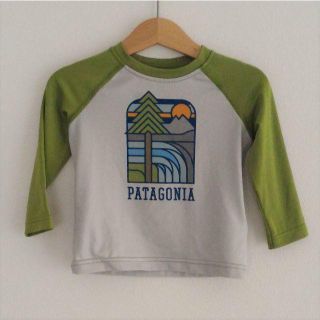 パタゴニア(patagonia)のパタゴニア　ロンT　6-12M(シャツ/カットソー)