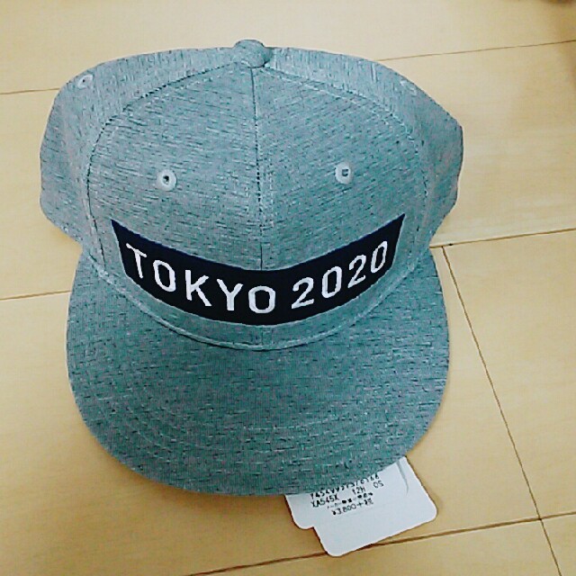 asics(アシックス)の2020東京オリンピックエンブレム キャップ メンズの帽子(キャップ)の商品写真