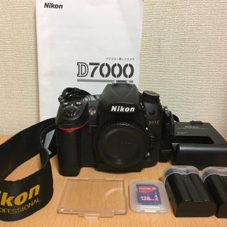 ニコン(Nikon)のニコンD7000 ボディ プロストラップ付き(デジタル一眼)