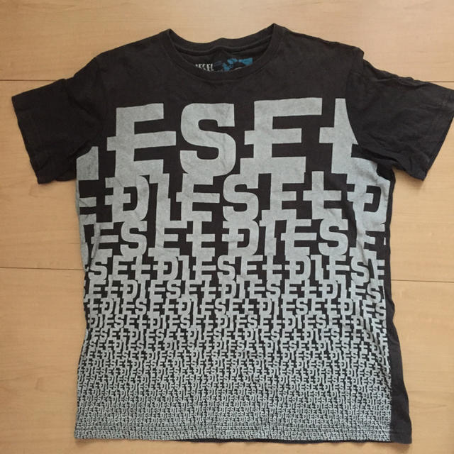 DIESEL(ディーゼル)のディーゼル Tシャツ メンズのトップス(Tシャツ/カットソー(半袖/袖なし))の商品写真