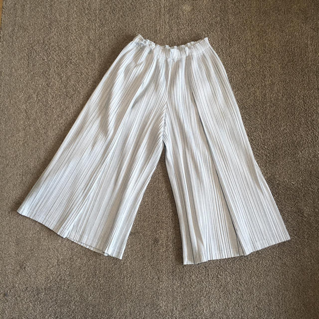最大12%OFFクーポン PLEATS BAO 美品 2 me イッセイミヤケ パンツ