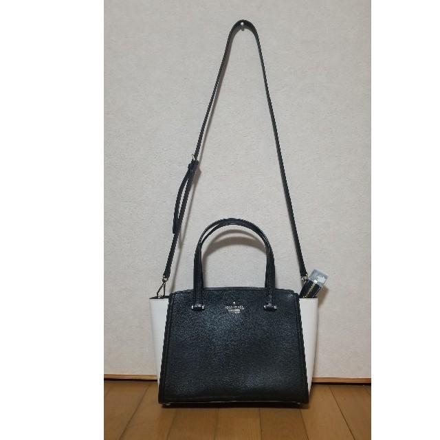 【新品】ケイト・スペード　kate spade ショルダーバッグ　ハンドバック