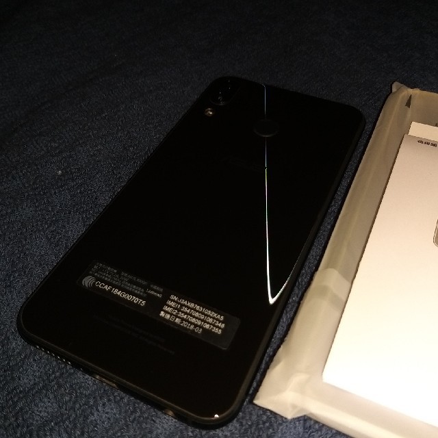 ASUS - Zenfone 5 ZE620KL グローバル版の通販 by Stereogage Lab.｜エイスースならラクマ セール通販