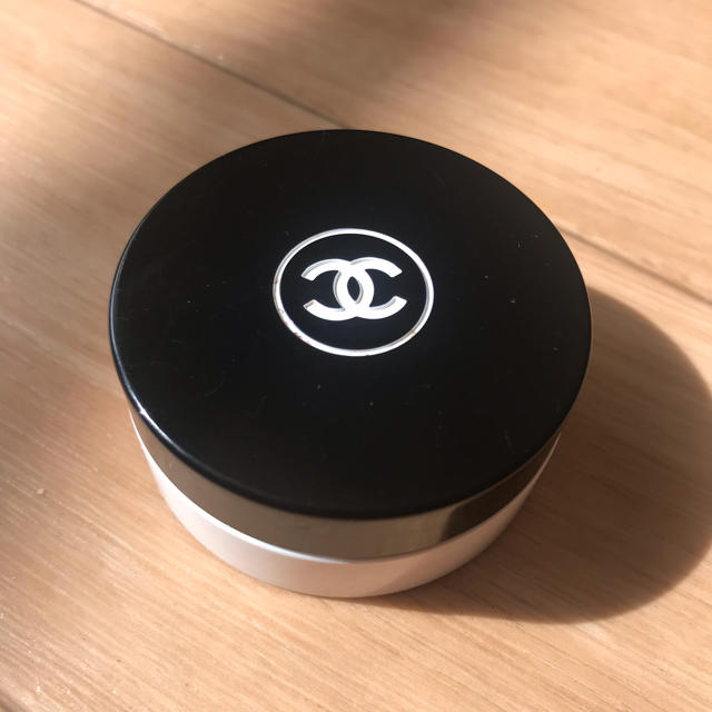 CHANEL(シャネル)のCHANEL☆リップバーム☆空ケース コスメ/美容のスキンケア/基礎化粧品(リップケア/リップクリーム)の商品写真