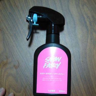 ラッシュ(LUSH)の新品　未使用品　LUSH ボディスプレーSnow Fairy　200ml×2(その他)