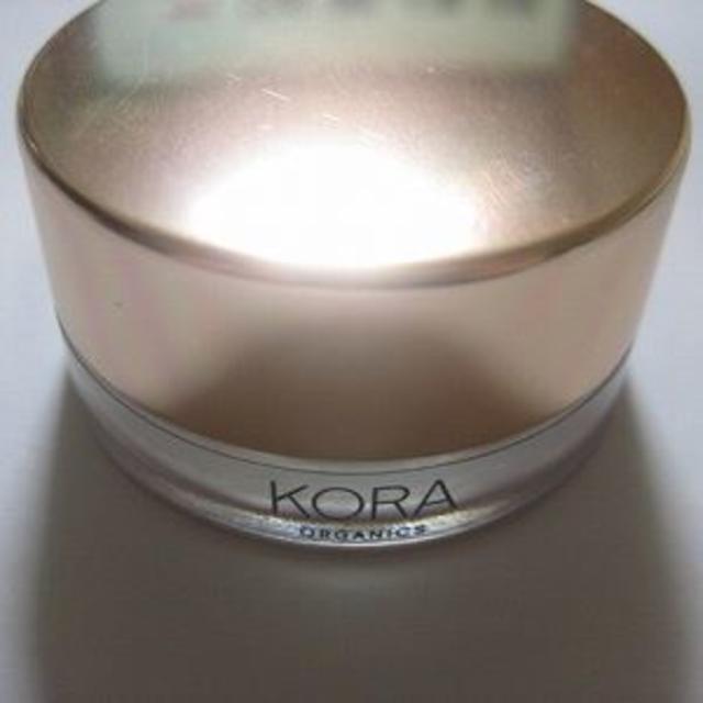 KORA Organics(コーラオーガニックス)のKORA　オーガニック　ローズクオーツルミナイザー　中古 コスメ/美容のベースメイク/化粧品(アイシャドウ)の商品写真