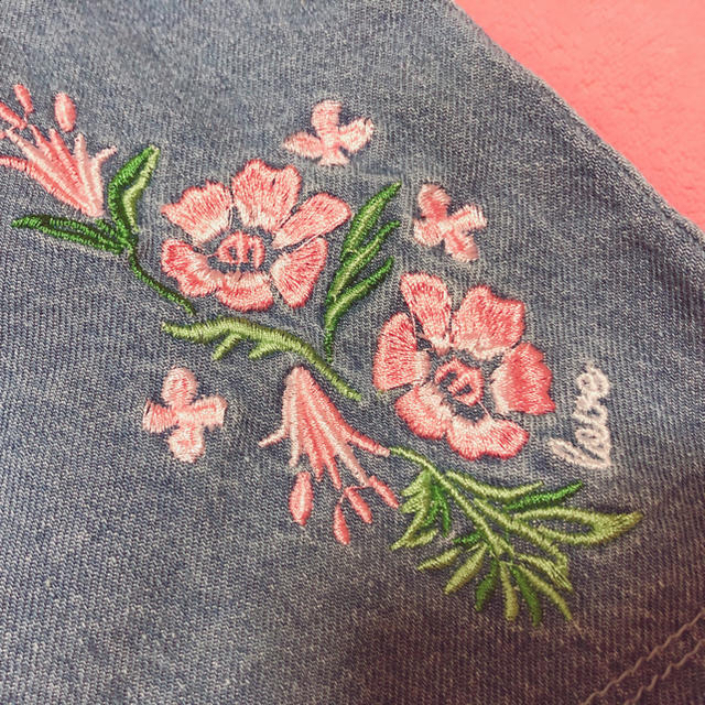 JENNI(ジェニィ)のJENNI love 花柄刺繍 デニムスカート キッズ/ベビー/マタニティのキッズ服女の子用(90cm~)(スカート)の商品写真