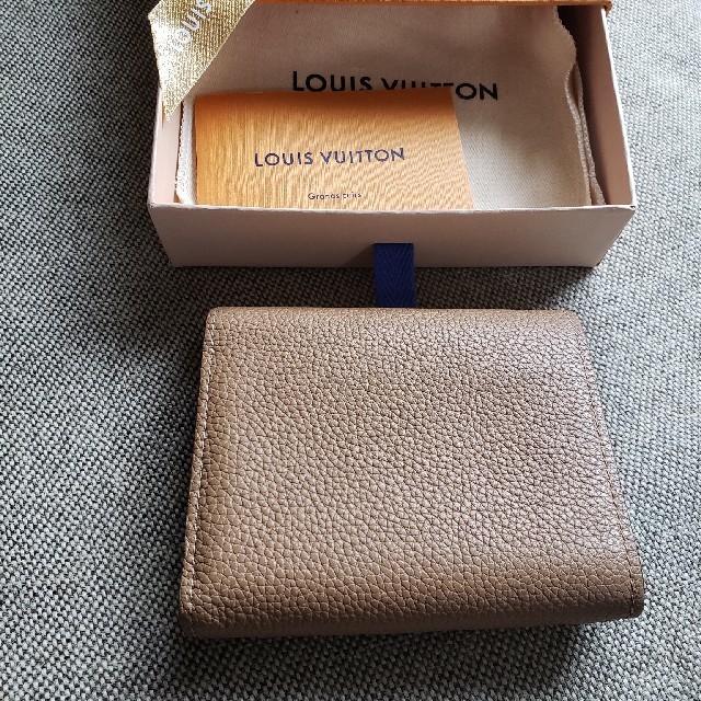 LOUIS VUITTON(ルイヴィトン)の　ちゃんぽん様専用　ルイヴィトン　ポルトフォイユドゥブルVコンパクト財布 レディースのファッション小物(財布)の商品写真