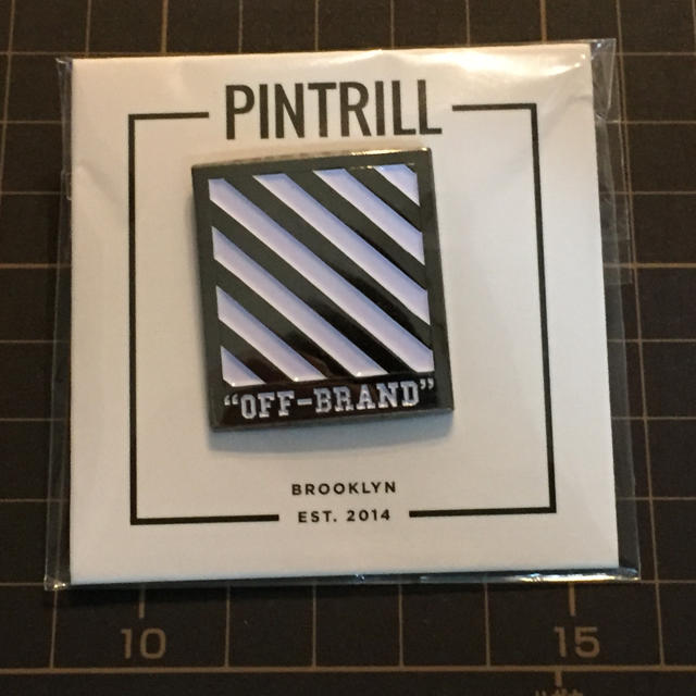 PINTRILL PIN off-brand セット ピンバッジ ピントリルの通販 by PINTRILL PIN off-brand セット ピンバッジ ピントリルの通販 by