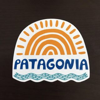 パタゴニア(patagonia)の【縦8.6cm横10.2cm】patagonia パタゴニア   公式ステッカー(ステッカー)