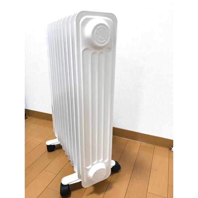 アイリスオーヤマ(アイリスオーヤマ)のウェーブ型オイルヒーター スマホ/家電/カメラの冷暖房/空調(オイルヒーター)の商品写真