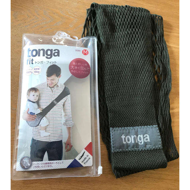 tonga(トンガ)の未使用 tonga fit カーキ Mサイズ キッズ/ベビー/マタニティの外出/移動用品(抱っこひも/おんぶひも)の商品写真