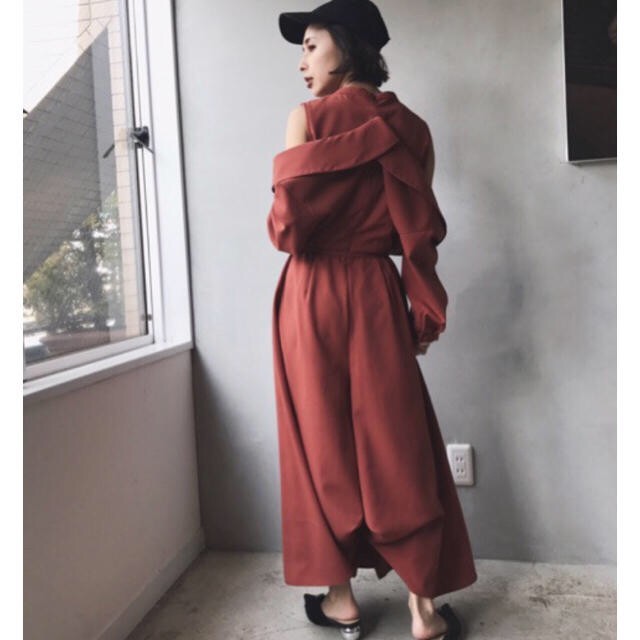 Ameri VINTAGE(アメリヴィンテージ)のAMERI  front pleats long dress レディースのパンツ(オールインワン)の商品写真