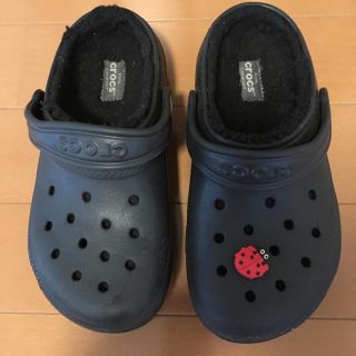 クロックス(crocs)のクロックス 黒もこもこ(サンダル)