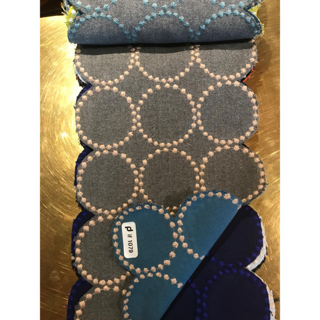 annさん専用 ミナペルホネン ハンドメイド スツール タンバリン 生地 チェア annさん専用 ミナペルホネン ハンドメイド スツール タンバリン