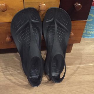 クロックス(crocs)の美品 クロックス 23cm(サンダル)