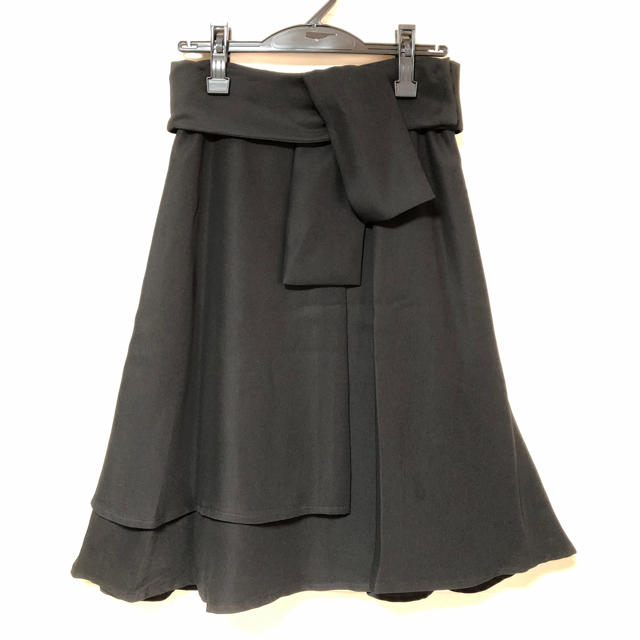 GALLERY VISCONTI(ギャラリービスコンティ)のサッシュベルトつきデザインスカート サイズ2 ギャラリービスコンティ 新品 レディースのスカート(ひざ丈スカート)の商品写真
