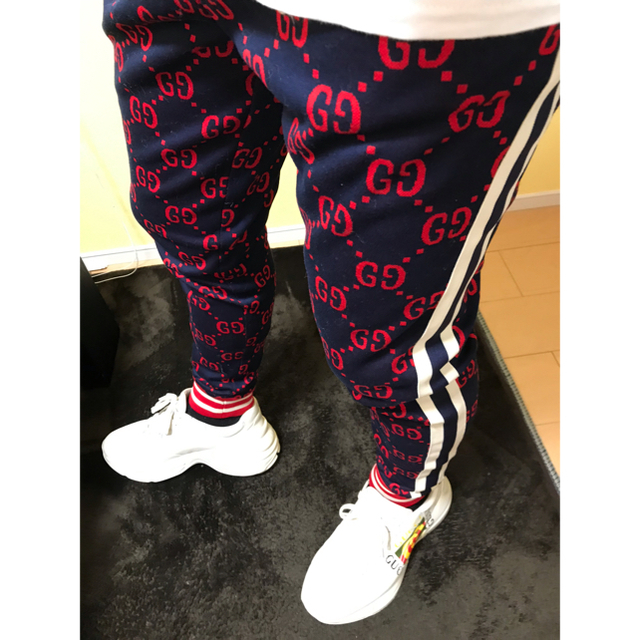 Gucci(グッチ)のよし様専用  グッチ  ジョギングパンツ  加工  XXS   メンズのパンツ(その他)の商品写真