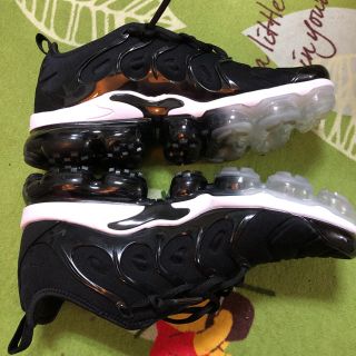 ナイキ(NIKE)のnike vapormax plus (スニーカー)