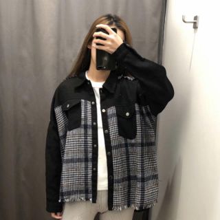 ザラ(ZARA)のデニムジャケット 黒 チェック柄 切り替えデザイン*.+ﾟ(Gジャン/デニムジャケット)