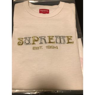 Supreme - 18aw シュプリーム 刺繍 ロゴ Tシャツ 白Sの通販 by KING's ...