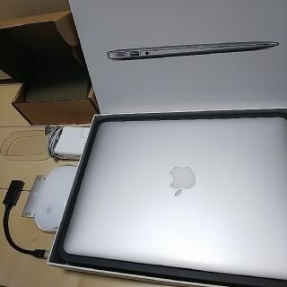 マック(Mac (Apple))のMacbook Air 13inch （Magic Mouse付）(ノートPC)
