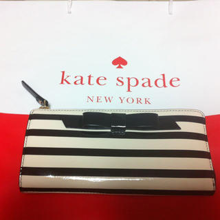 ケイトスペードニューヨーク(kate spade new york)のケイトスペード 長財布 ボーダー リボン(財布)
