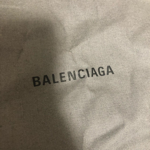 Balenciaga(バレンシアガ)の♡BALENCIAGA 巾着袋♡maymay様 専用 レディースのファッション小物(ポーチ)の商品写真
