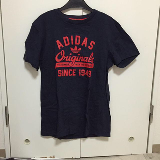 アディダス(adidas)のadidas オリジナルス Tシャツ(Tシャツ(半袖/袖なし))