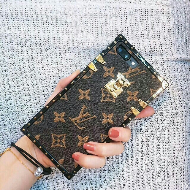 iPhone - 新品! LV 携帯ケース iphone アイフォンケースの通販 by 山下's shop｜アイフォーンならラクマ