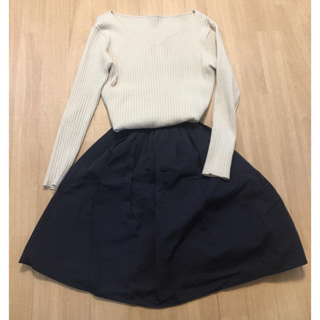 Techichi(テチチ)の【美品】スカート レディースのスカート(ひざ丈スカート)の商品写真